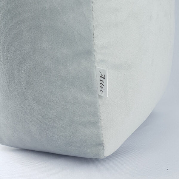 poduszka litera V velvet